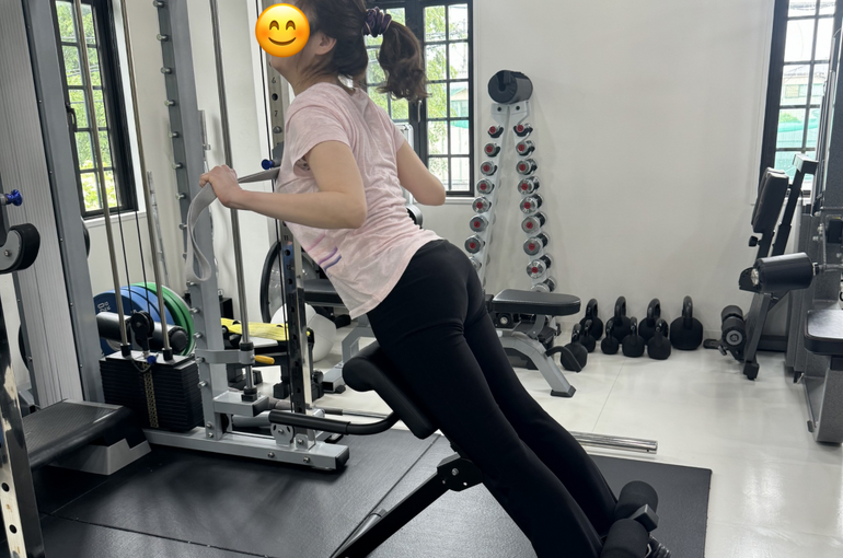 😊 - 4